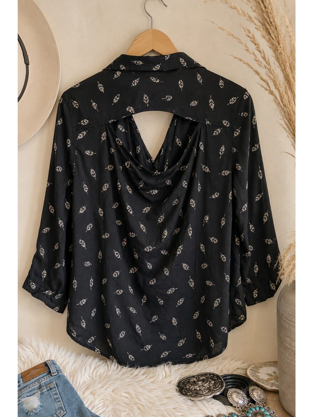 American Eagle Black Feather Print Open Back Blouse Medium